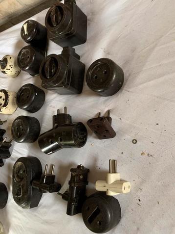 Oud bakeliet schakel materiaal beschikbaar voor biedingen