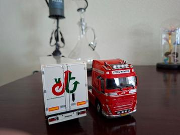Tekno Volvo FH met oplegger van Duijn vitrine model  beschikbaar voor biedingen