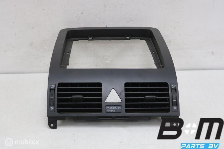 Luchtrooster dashboard VW Touran 1T 1T1819728C, Auto-onderdelen, Dashboard en Schakelaars, Gebruikt
