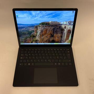 Microsoft Surface Laptop 4 i5-1135G7 |8GB|512GB| Nette Staat beschikbaar voor biedingen