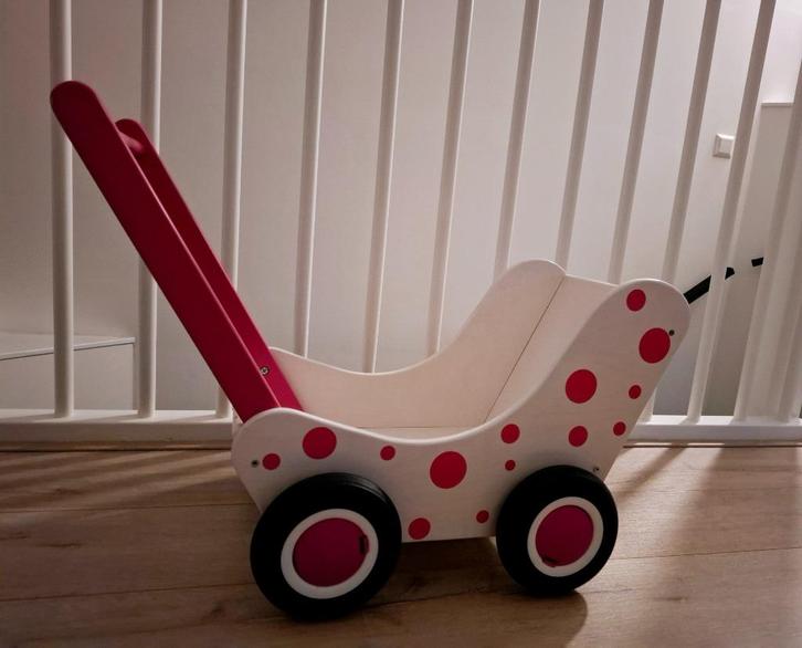 Leuke houten poppenwagen, Kinderen en Baby's, Speelgoed | Houten speelgoed, Gebruikt, Rij- of Hobbelspeelgoed, Ophalen