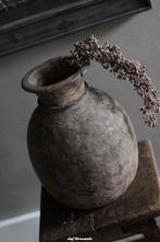 Nepalese kruik met ronde buik nr.1, Huis en Inrichting, Woonaccessoires | Overige, Www.jufbrocante.nl, Www.jufbrocante.nl, Nieuw