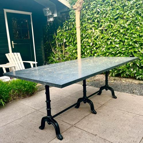 * gietijzer tafel onderstel, smeedijzer tuintafel hardsteen, Huis en Inrichting, Tafels | Eettafels, Zo goed als nieuw, Vijf personen of meer