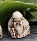 Netsuke - 3 beeldjes eind 19e eeuw . Replica, Antiek en Kunst, Kunst | Niet-Westerse kunst, Ophalen of Verzenden