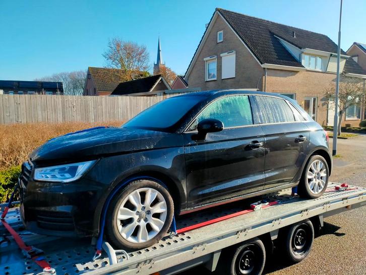 Audi a1 1.4 TFSI 2015 106dkm |FACELIFT|PANO|XENON|LED, Auto diversen, Schadeauto's, Audi, Handgeschakeld, Benzine, Zwart, Ophalen of Verzenden