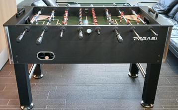 Voetbaltafel Pegasi Elite Black beschikbaar voor biedingen