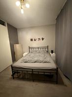 Metal bed frame- Black 180x200 cm, Huis en Inrichting, Slaapkamer | Bedden, Ophalen, Zwart, 180 cm, 200 cm