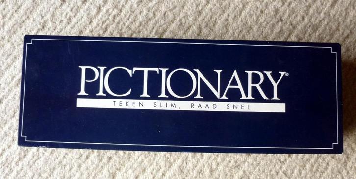 Pictionary, creatief bord- en tekenspel - compleet, Hobby en Vrije tijd, Gezelschapsspellen | Bordspellen, Een of twee spelers