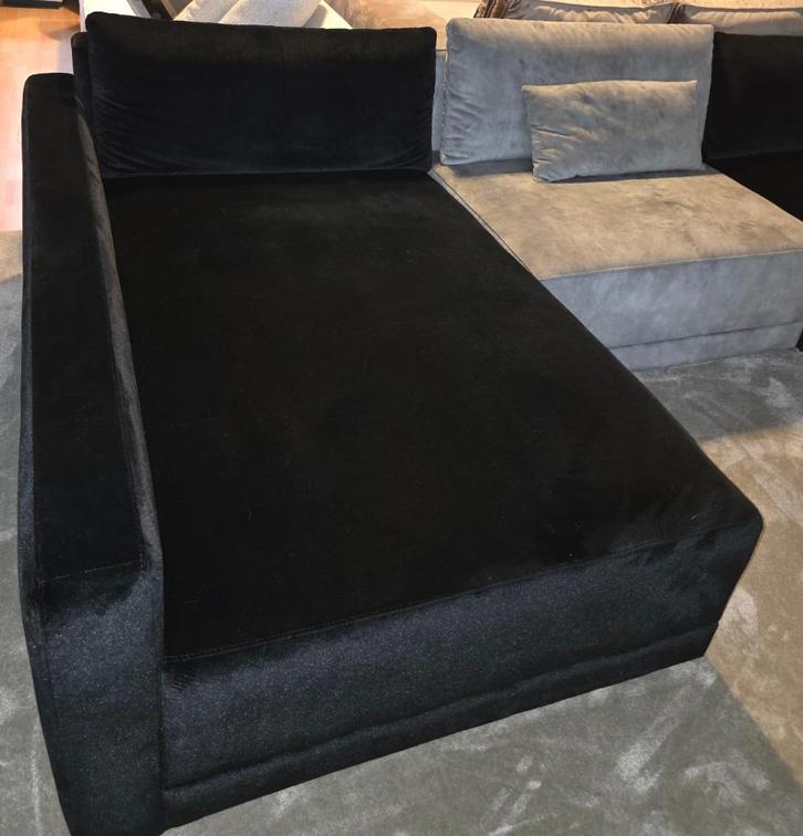 Pommeline hoekbank zwart - Passe Partout showroommodel, Huis en Inrichting, Banken | Bankstellen, Nieuw, Hoekbank, Vierpersoons of meer