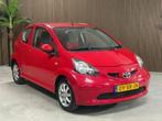 Toyota Aygo 1.0-12V +, Voorwielaandrijving, Stof, Gebruikt, 4 stoelen