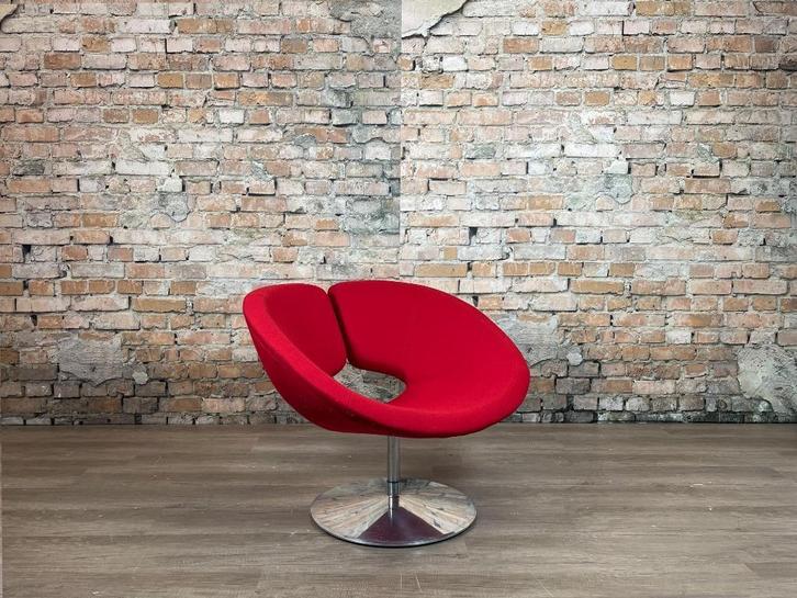 Artifort Apollo bij TheReSales, Huis en Inrichting, Fauteuils, Zo goed als nieuw, Metaal, Stof, 75 tot 100 cm, Minder dan 75 cm