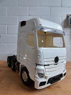Tamiya Mercedes Actros, Groter dan 1:32, Nieuw, Ophalen of Verzenden, Truck
