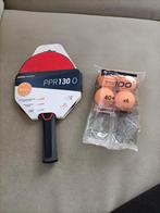 Pingpongbatje en vier ballen, Decathlon, Sport en Fitness, Tafeltennis, Nieuw, Ophalen of Verzenden, Net, Batje(s) of Balletje(s)