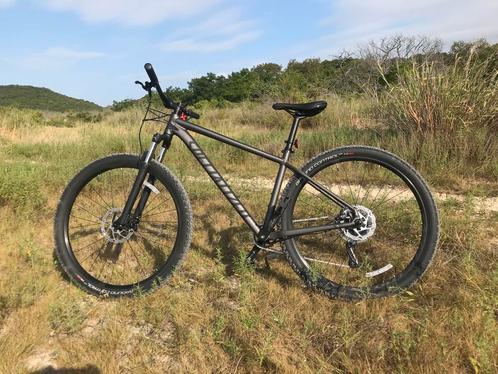 Nette Specialized mountainbike Rockhopper comp 29 inch XL, Fietsen en Brommers, Fietsen | Mountainbikes en ATB, Zo goed als nieuw