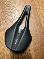 FIZIK TEMPO ARGO ZADEL ZWART -150mm *new*, Nieuw, Racefiets, Ophalen of Verzenden, Fizik