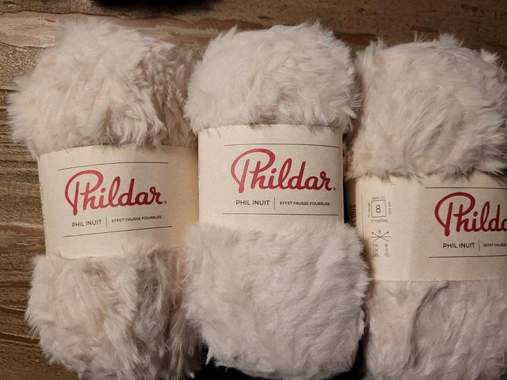 Phildar Inuit fluffy garen ecru 3 bollen, Hobby en Vrije tijd, Breien en Haken, Nieuw, Breien of Haken, Wol of Garen, Verzenden