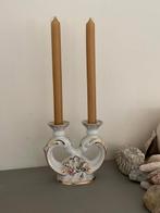 Vintage kandelaar porselein Chodziez Polen. Barok stijl., Antiek en Kunst, Antiek | Kandelaars, Ophalen, Keramiek of Aardewerk