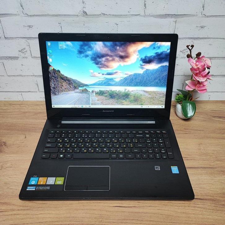 Nette i7 Lenovo z50-70 Laptop Win 11 + Lader, Computers en Software, Windows Laptops, Gebruikt, 15 inch, SSD, 2 tot 3 Ghz, Ophalen of Verzenden