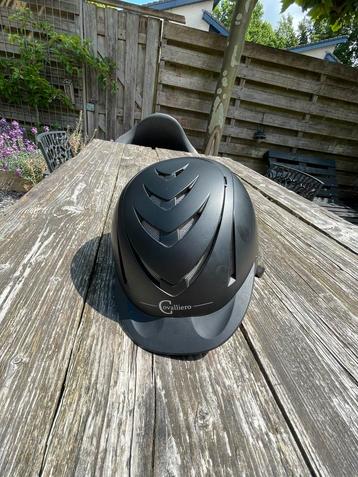 Cavaliero paardrij cap M/L ca.58 cm instelbaar beschikbaar voor biedingen