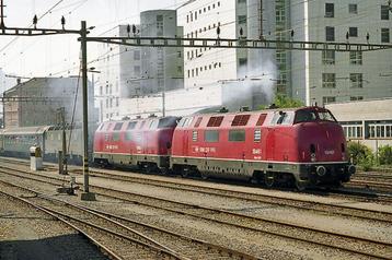 MARKLIN 3384 SBB metalen dieselloc serie Am 4/4 ,ovp, DIG  beschikbaar voor biedingen
