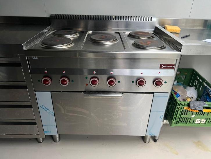 Fornuis 5 Kookplaten En Elektrische Convectie-Oven GN 1/1, Witgoed en Apparatuur, Fornuizen, Zo goed als nieuw, Vrijstaand, Elektrisch