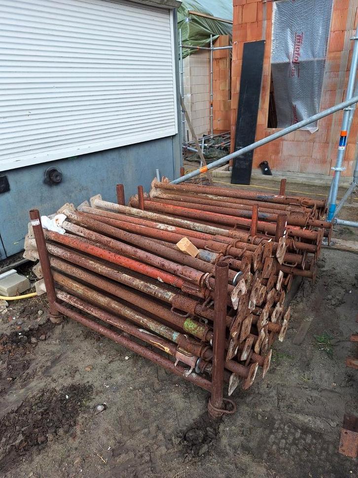 Schroefstempels bouwstempel 100 stuks, Doe-het-zelf en Verbouw, Steigers, Gebruikt, Overige typen, Minder dan 2 meter, Ophalen