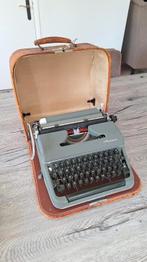 Olympia SM2 typemachine (1957) – incl koffer & accessoires, Diversen, Typemachines, Ophalen of Verzenden, Zo goed als nieuw