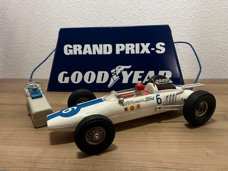 Lotus Ford F1 Gama - Vintage Modelauto, Hobby en Vrije tijd, Modelbouw | Auto's en Voertuigen, Gebruikt, Auto, Groter dan 1:32