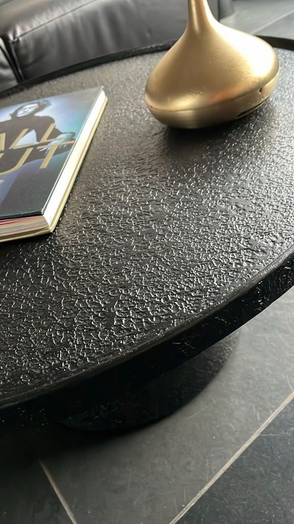 salontafel Winston merk Dutchbone, zwart rond, Huis en Inrichting, Tafels | Salontafels, Zo goed als nieuw, Minder dan 50 cm, 50 tot 100 cm