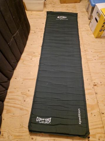 6 luchtbedden te koop beschikbaar voor biedingen