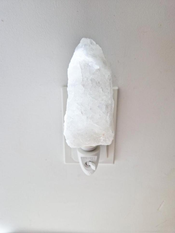 Nieuw bergkristal nachtlampje lamp kinderkamer slaapkamer, Verzamelen, Mineralen en Fossielen, Mineraal, Ophalen of Verzenden