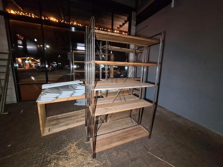 stellingkast 3 hele mooie brocante stellingkasten, Huis en Inrichting, Kasten | Stellingkasten, Zo goed als nieuw, Ophalen