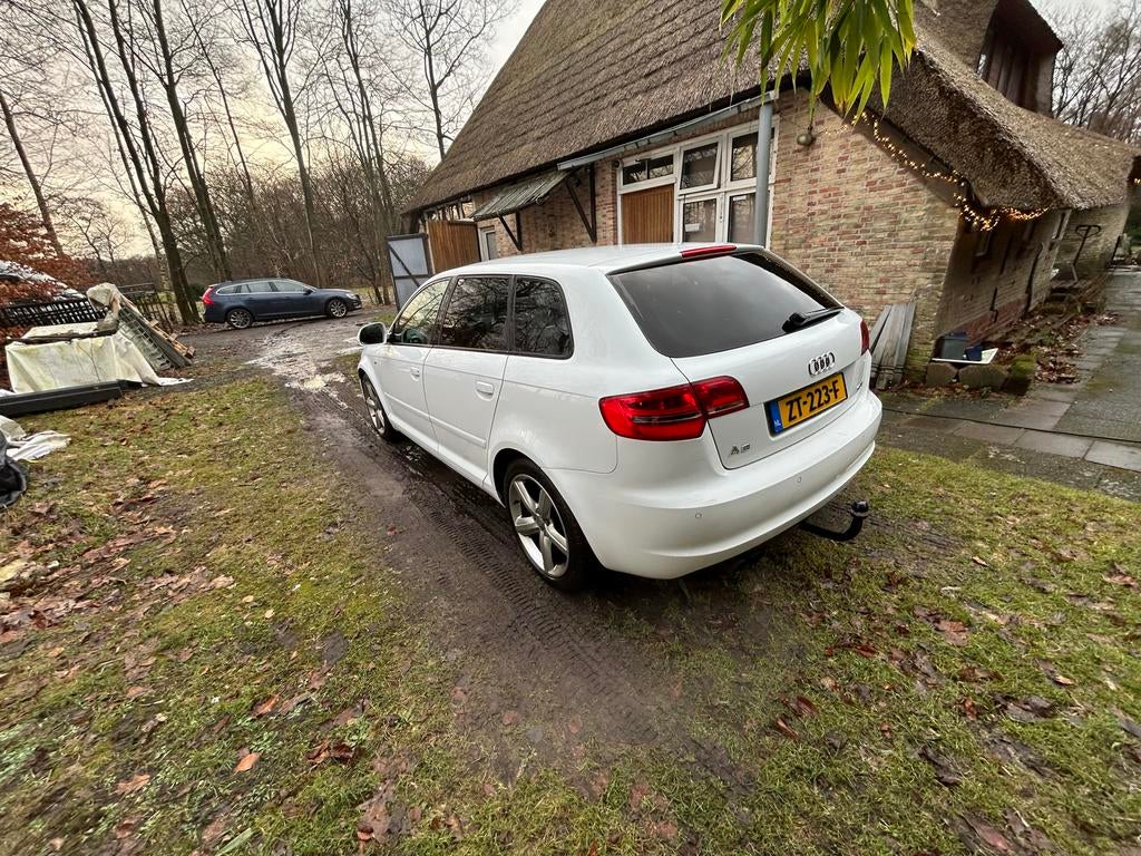Audi A3 1.8 Tfsi Sportback 118KW 2008 Wit 160dkm, Auto's, Voorwielaandrijving, 15 km/l, 1295 kg, 4 cilinders