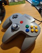 Nintendo 64 controller grijs, Spelcomputers en Games, Ophalen of Verzenden, Gebruikt, Nintendo 64, Overige controllers