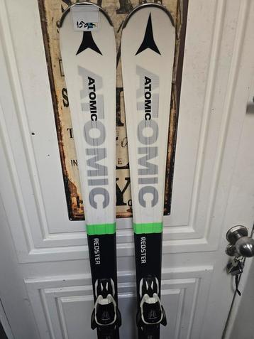 162cm ATOMIC REDSTER SC SPORT CARVER WOODCORE  beschikbaar voor biedingen