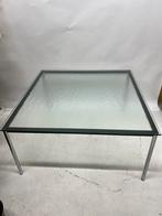 Design tafel van le corbusier model lc 10, Huis en Inrichting, Tafels | Eettafels, Ophalen, Zo goed als nieuw, Rechthoekig, 50 tot 100 cm