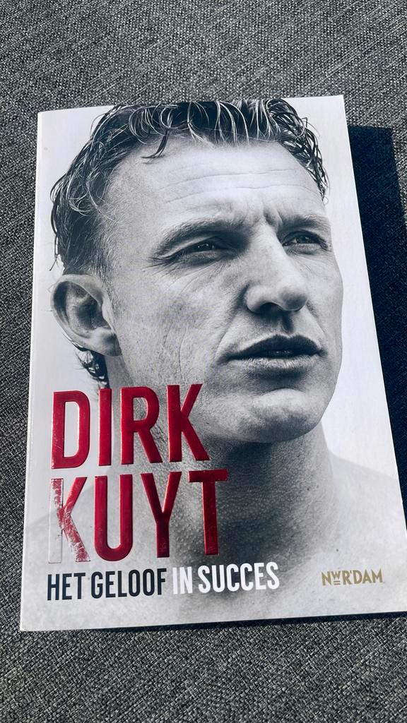 Dirk Kuyt - Dirk Kuyt, Boeken, Biografieën, Zo goed als nieuw, Sport, Ophalen