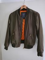 Dames Bomberjack Bershka - Maat S, Ophalen of Verzenden, Zo goed als nieuw, Groen