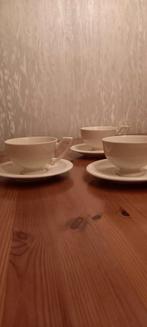 Recamier  thee kop en schotels., Ophalen of Verzenden, Aardewerk, Overige stijlen, Kop(pen) en/of Schotel(s)