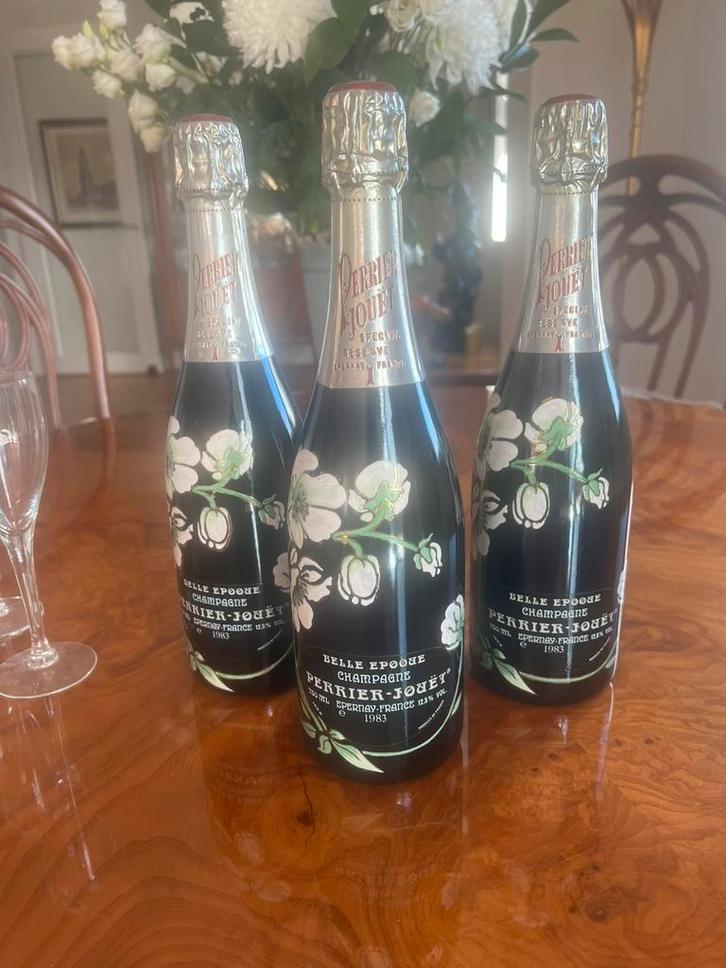 3 flessen Perrier Jouet “Belle Epoque” champagne, Verzamelen, Wijnen, Zo goed als nieuw, Overige typen, Frankrijk, Ophalen of Verzenden
