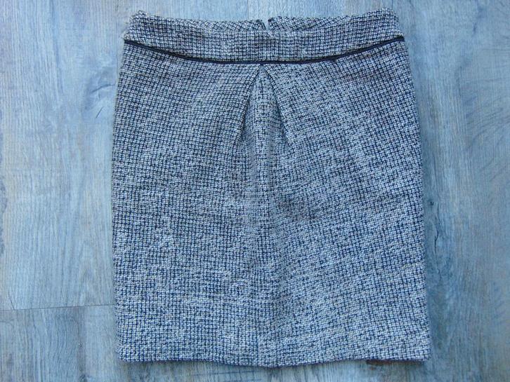 By Marlene Birger rok bruin grijs zwart rokje maat 36 wol, Kleding | Dames, Rokken, Zo goed als nieuw, Maat 36 (S), Grijs, Boven de knie