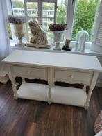 Brocante, landelijk sidetable, Huis en Inrichting, Tafels | Sidetables, Ophalen of Verzenden, Zo goed als nieuw, 25 tot 50 cm