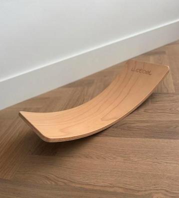 Wobbel Starter Blank gelakt met vilt beschikbaar voor biedingen