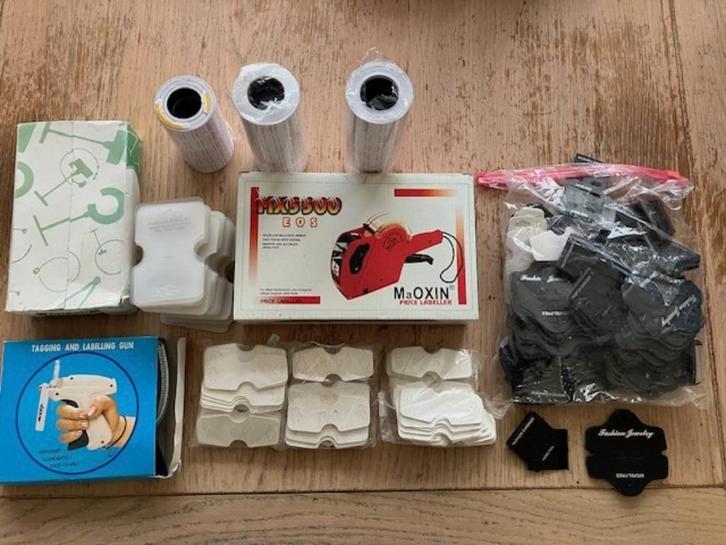 labeller, tagging gun en sieraden labeltjes, Hobby en Vrije tijd, Overige Hobby en Vrije tijd, Zo goed als nieuw, Ophalen of Verzenden