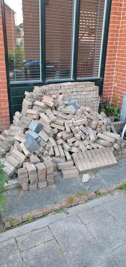 GRATIS! Waalformaat betonklinkers ca. 7 a 8m2, Tuin en Terras, Tegels en Klinkers, Gebruikt, Klinkers, Beton, Ophalen