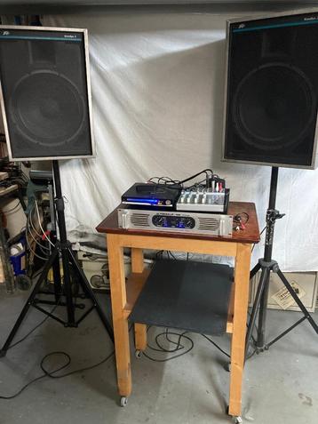 complete zang / PA installatie met bluetooth, statieven etc. beschikbaar voor biedingen