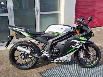 Rieju RS3 50 schakelbrommer '22 2t derbi beta rs50 rs2 gpr beschikbaar voor biedingen