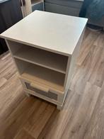 Nachtkastje Ikea, Ophalen, Zo goed als nieuw, Minder dan 45 cm
