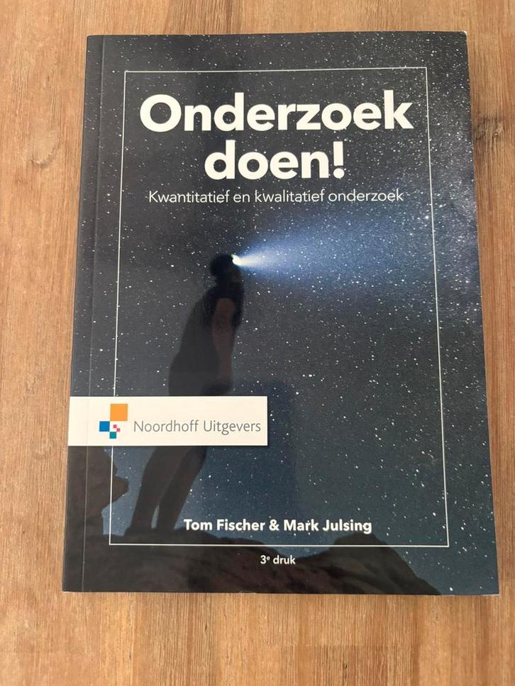 Tom Fischer & Mark Julsing - Onderzoek doen !, Boeken, Wetenschap, Zo goed als nieuw, Ophalen of Verzenden