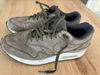 Nike air max groen maat 44, Kleding | Heren, Schoenen, Overige kleuren, Nike, Ophalen of Verzenden, Sneakers of Gympen
